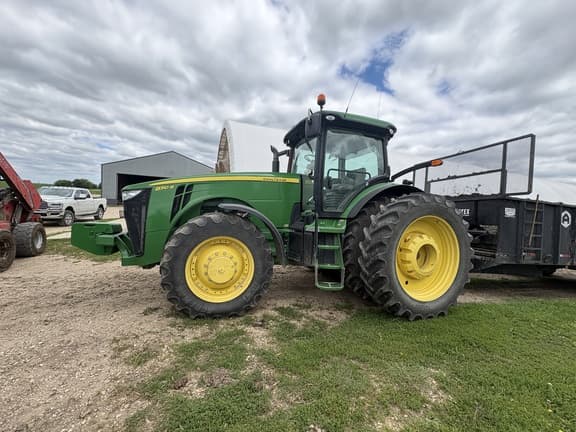 Image of John Deere 8310R Primary image