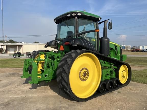 Image of John Deere 8310RT equipment image 2