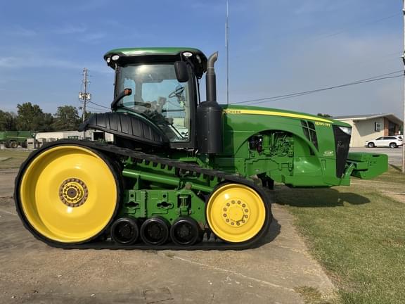 Image of John Deere 8310RT equipment image 1