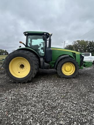 Image of John Deere 8335R Primary image