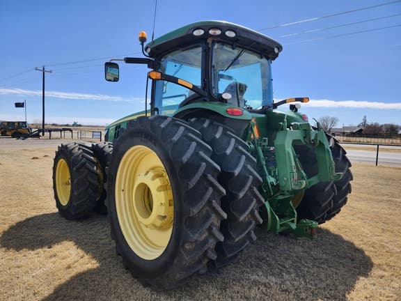 Image of John Deere 8360R equipment image 2