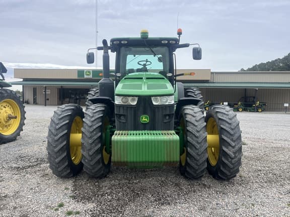 Image of John Deere 8360R equipment image 3