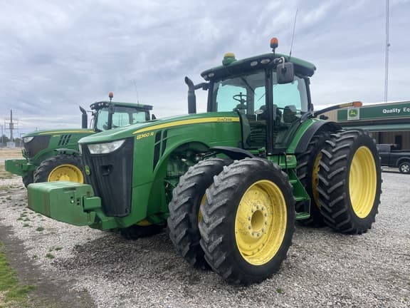 Image of John Deere 8360R equipment image 4