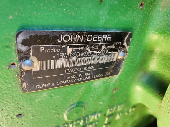 Image of John Deere 8360R equipment image 4