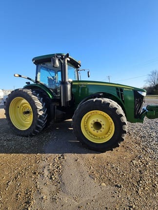 2013 John Deere 8360R Equipment Image0