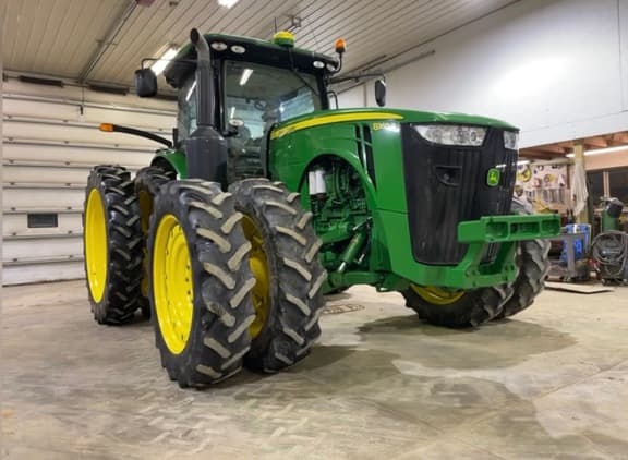 Image of John Deere 8360R equipment image 1