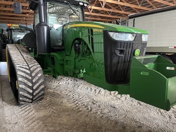 Image of John Deere 8360RT equipment image 1