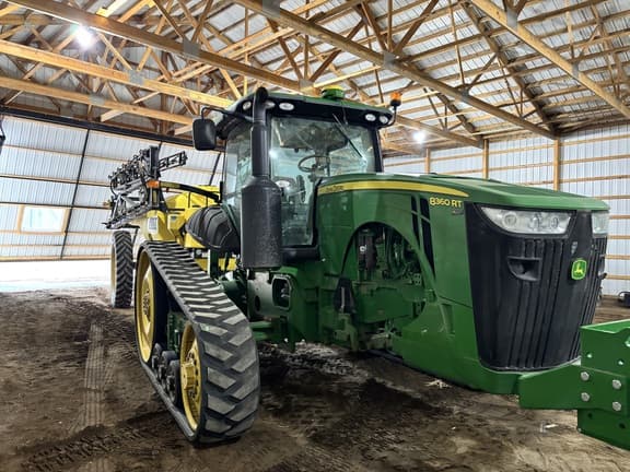 Image of John Deere 8360RT equipment image 1