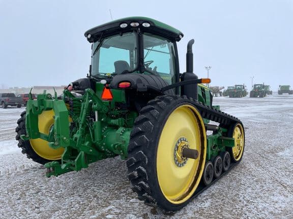 Image of John Deere 8360RT equipment image 4