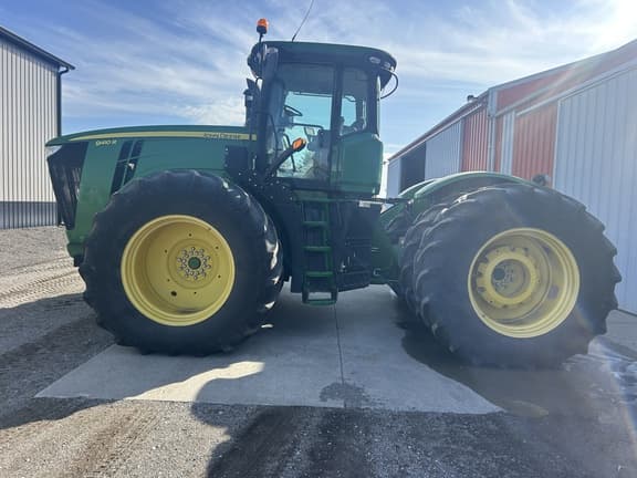 Image of John Deere 9410R equipment image 2