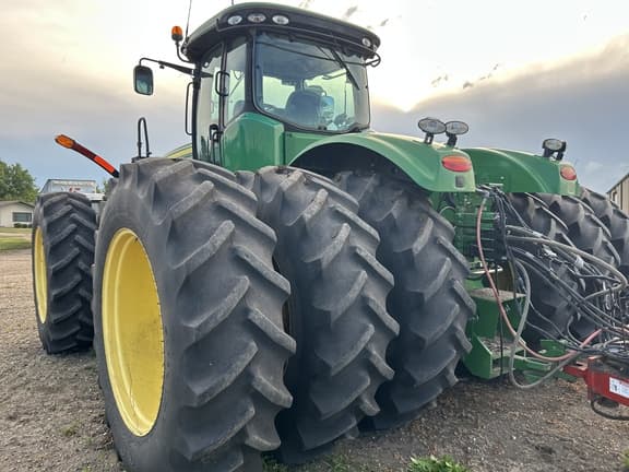 Image of John Deere 9460R equipment image 1