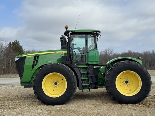 Image of John Deere 9460R equipment image 2