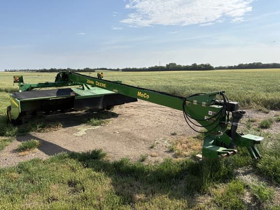 Image of John Deere 956 equipment image 2