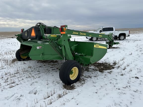 Image of John Deere 956 equipment image 2