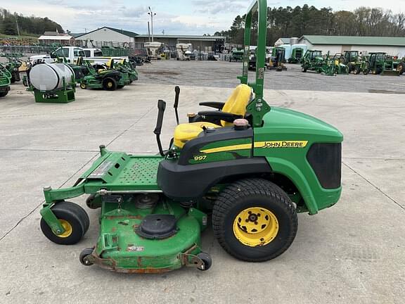 Image of John Deere 997 equipment image 1