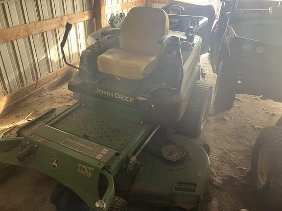 2013 John Deere 997 Equipment Image0