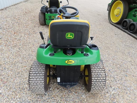 Image of John Deere D105 equipment image 4