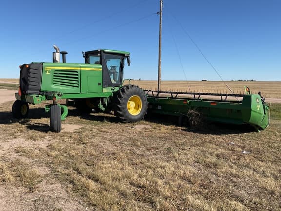 Image of John Deere D450 equipment image 1