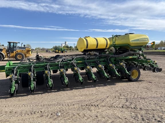 Image of John Deere DB60 equipment image 4