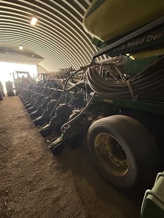 Image of John Deere DB90 equipment image 4