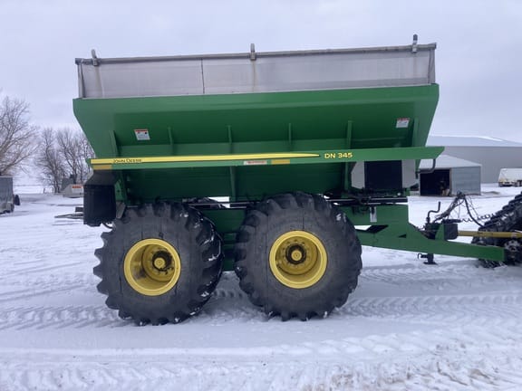2013 John Deere DN345 Equipment Image0