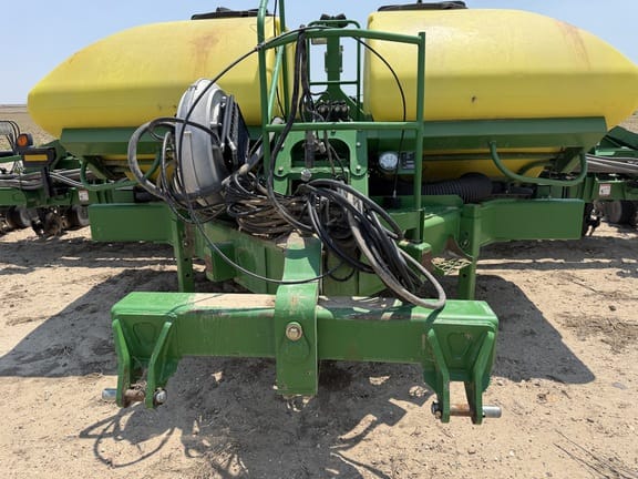 2013 John Deere DR24 Equipment Image0