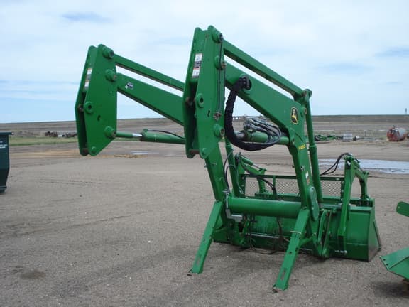 Image of John Deere H480 equipment image 4