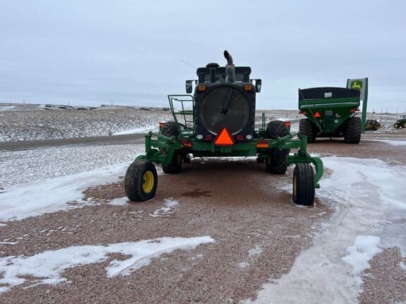 Image of John Deere R450 equipment image 3