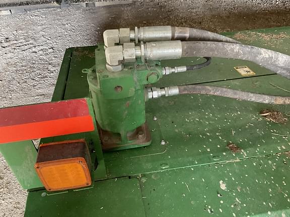 Image of John Deere R450 equipment image 1