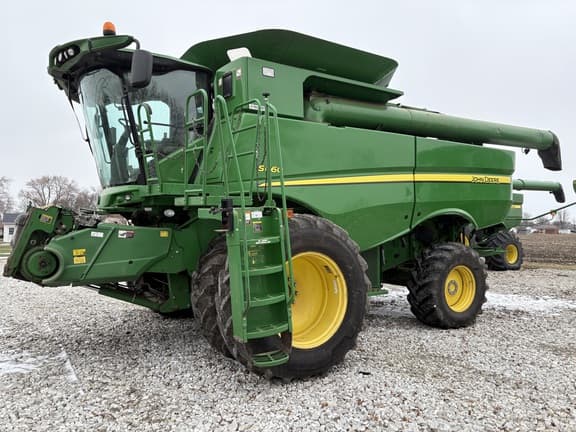 Image of John Deere S660 Primary image
