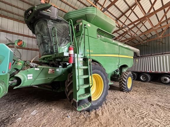 Image of John Deere S660 Primary image
