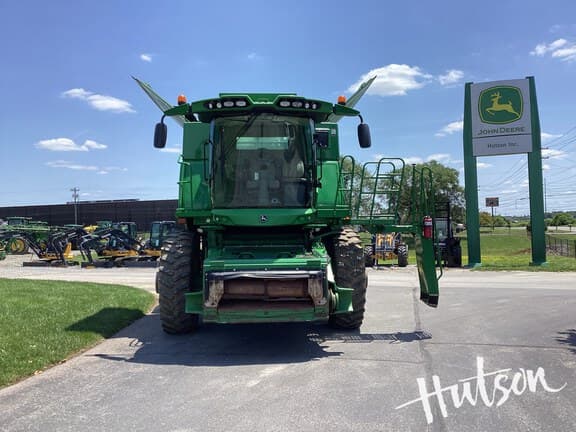 Image of John Deere S660 equipment image 3