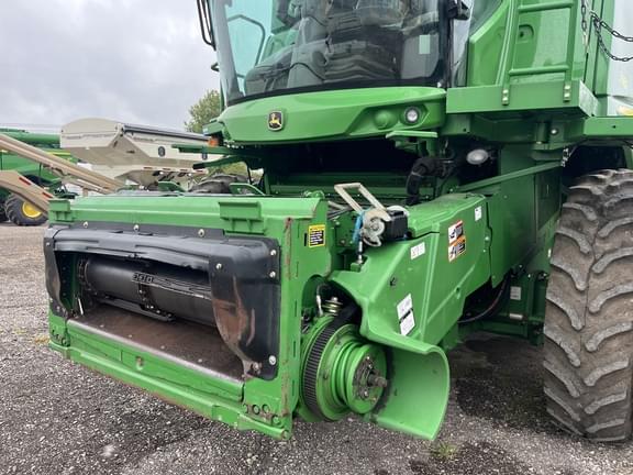 Image of John Deere S660 equipment image 2