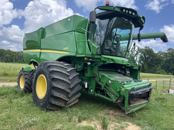 Image of John Deere S670 equipment image 4