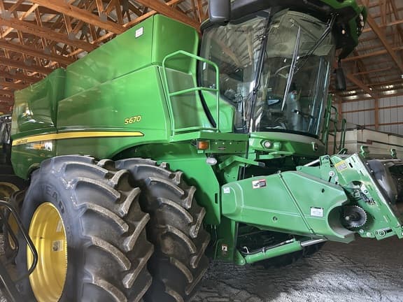 Image of John Deere S670 Primary image
