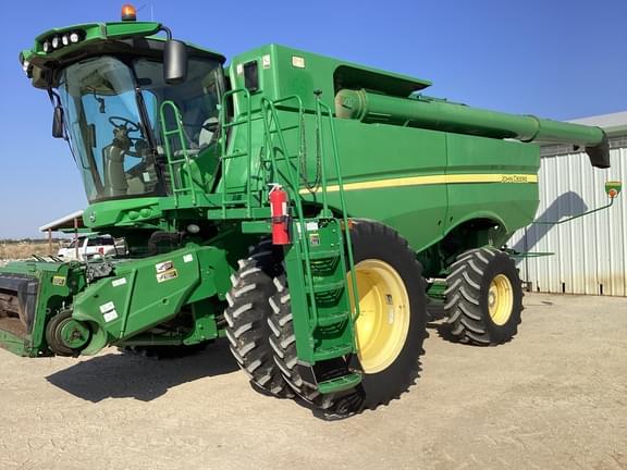 Image of John Deere S670 equipment image 3