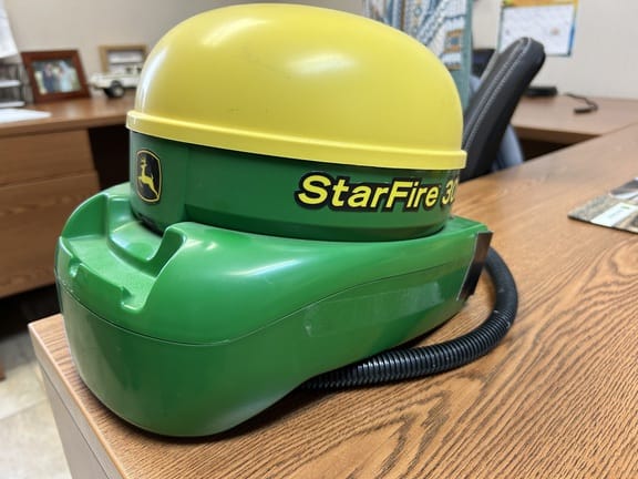 2013 John Deere StarFire 3000 Equipment Image0