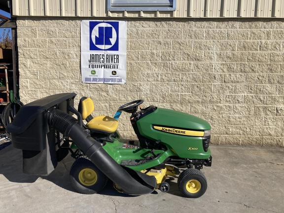 Image of John Deere X300 equipment image 1