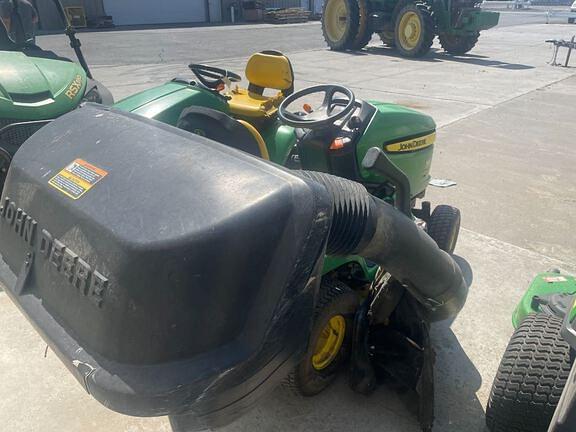Image of John Deere X300 equipment image 1