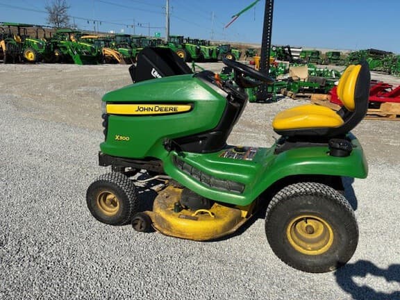 Image of John Deere X300 equipment image 1