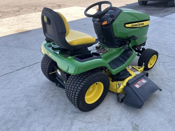 Image of John Deere X320 equipment image 3