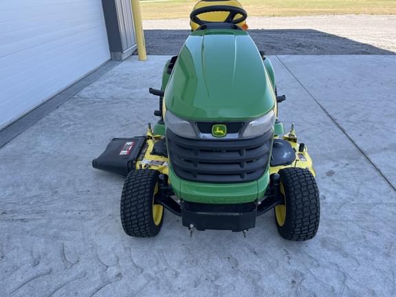 Image of John Deere X320 equipment image 1