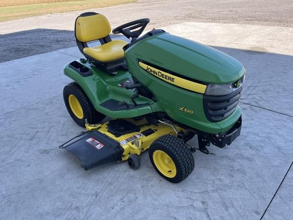 Image of John Deere X320 Primary image
