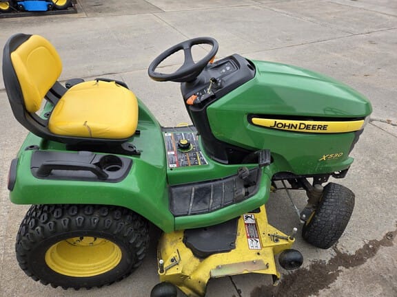 2013 John Deere X530 Equipment Image0