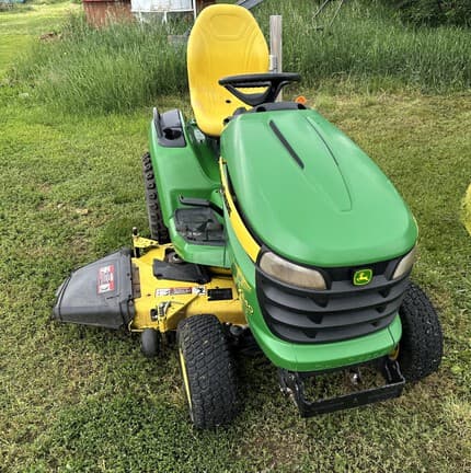 Image of John Deere X540 equipment image 1