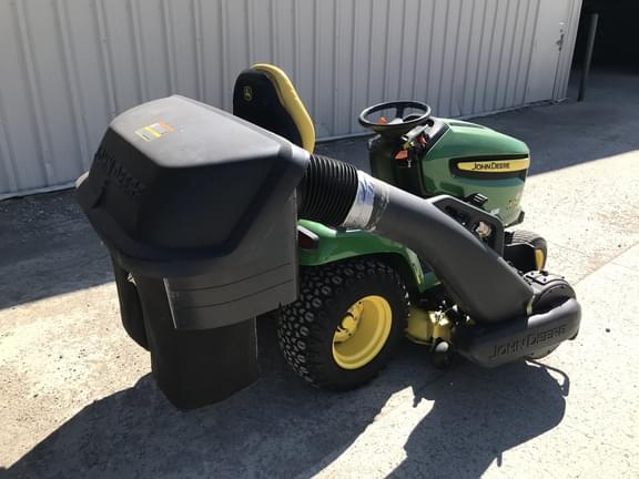 Image of John Deere X540 equipment image 4