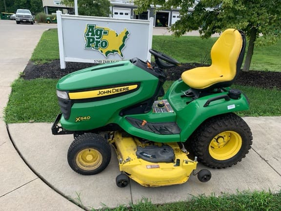2013 John Deere X540 Equipment Image0