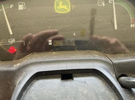 Image of John Deere X730 equipment image 2