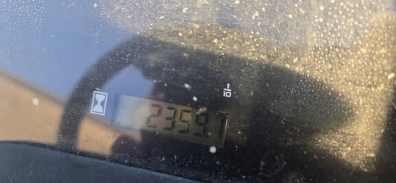 Image of John Deere X750 equipment image 2