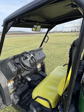 Image of John Deere XUV 550 equipment image 4